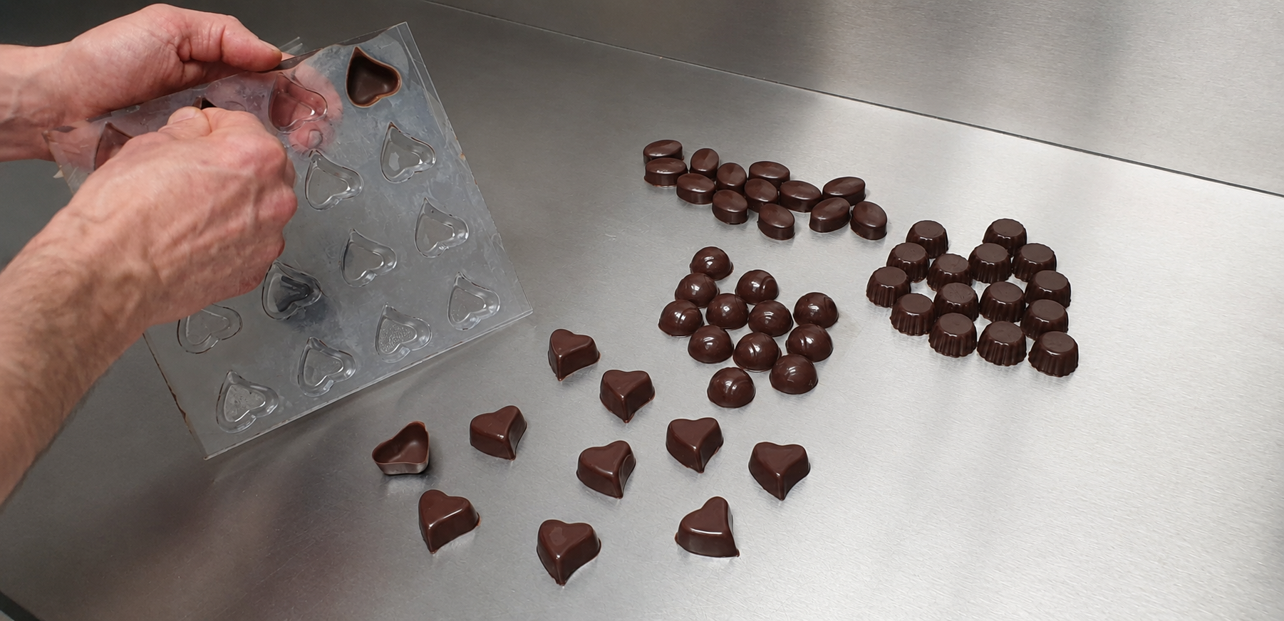 Réalisation de moule et création en chocolat personnalisée 68