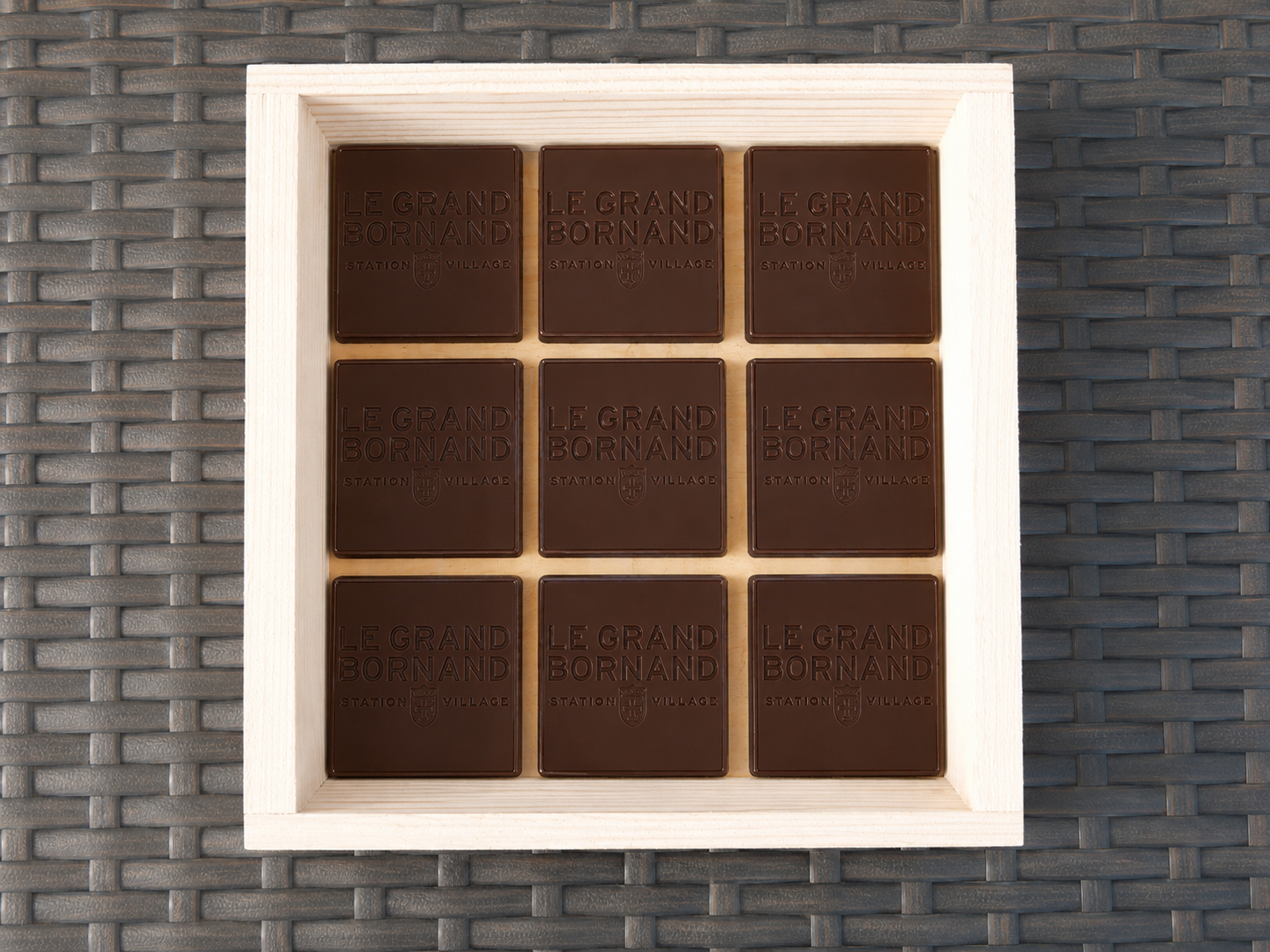 Réalisation de moule et création en chocolat personnalisée 72